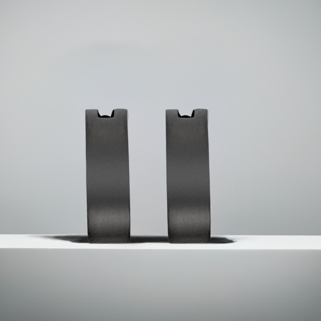Black Huggies in Matte Finish